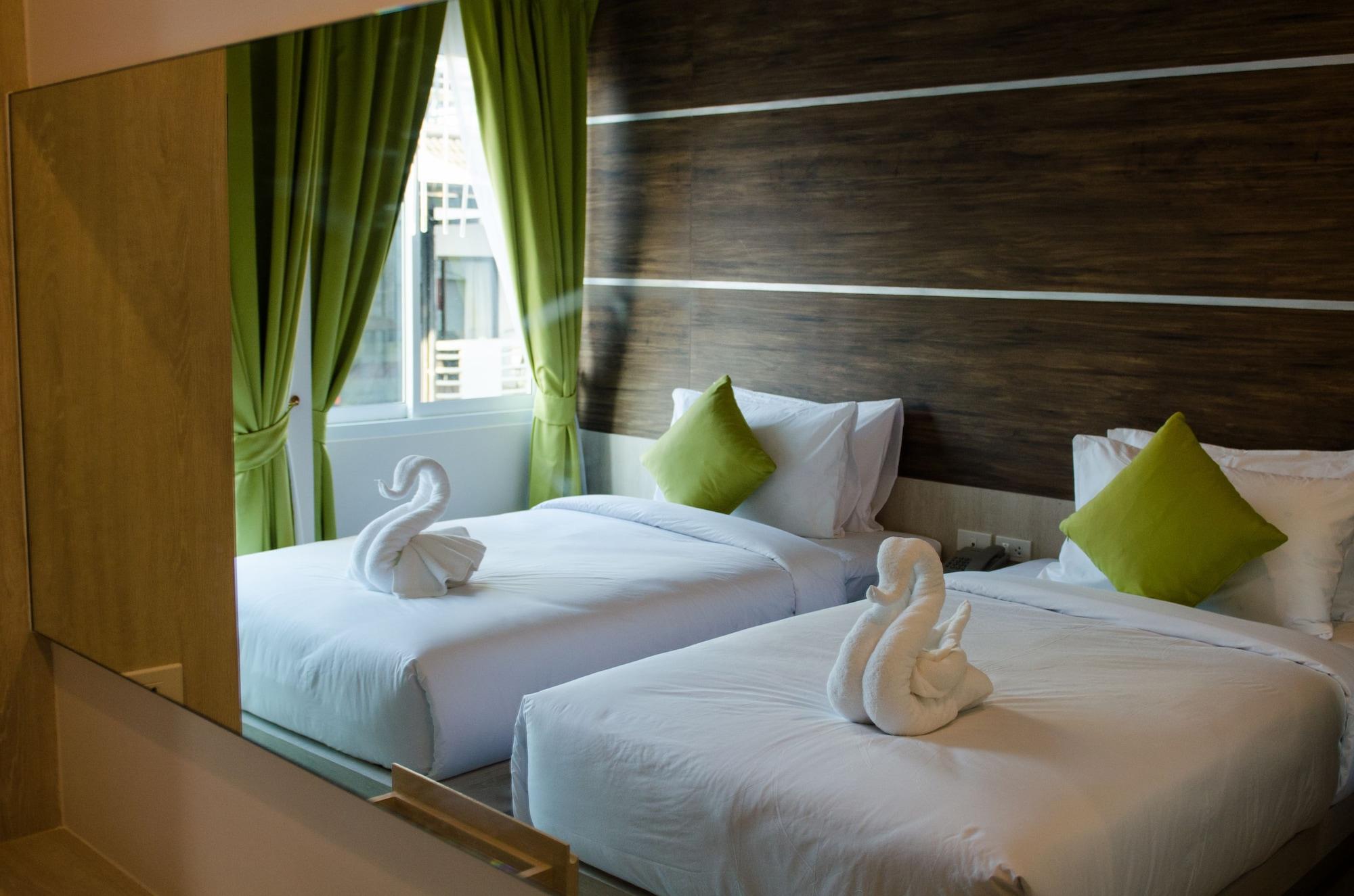 Centro One Bangla Hotel Patong Exterior photo